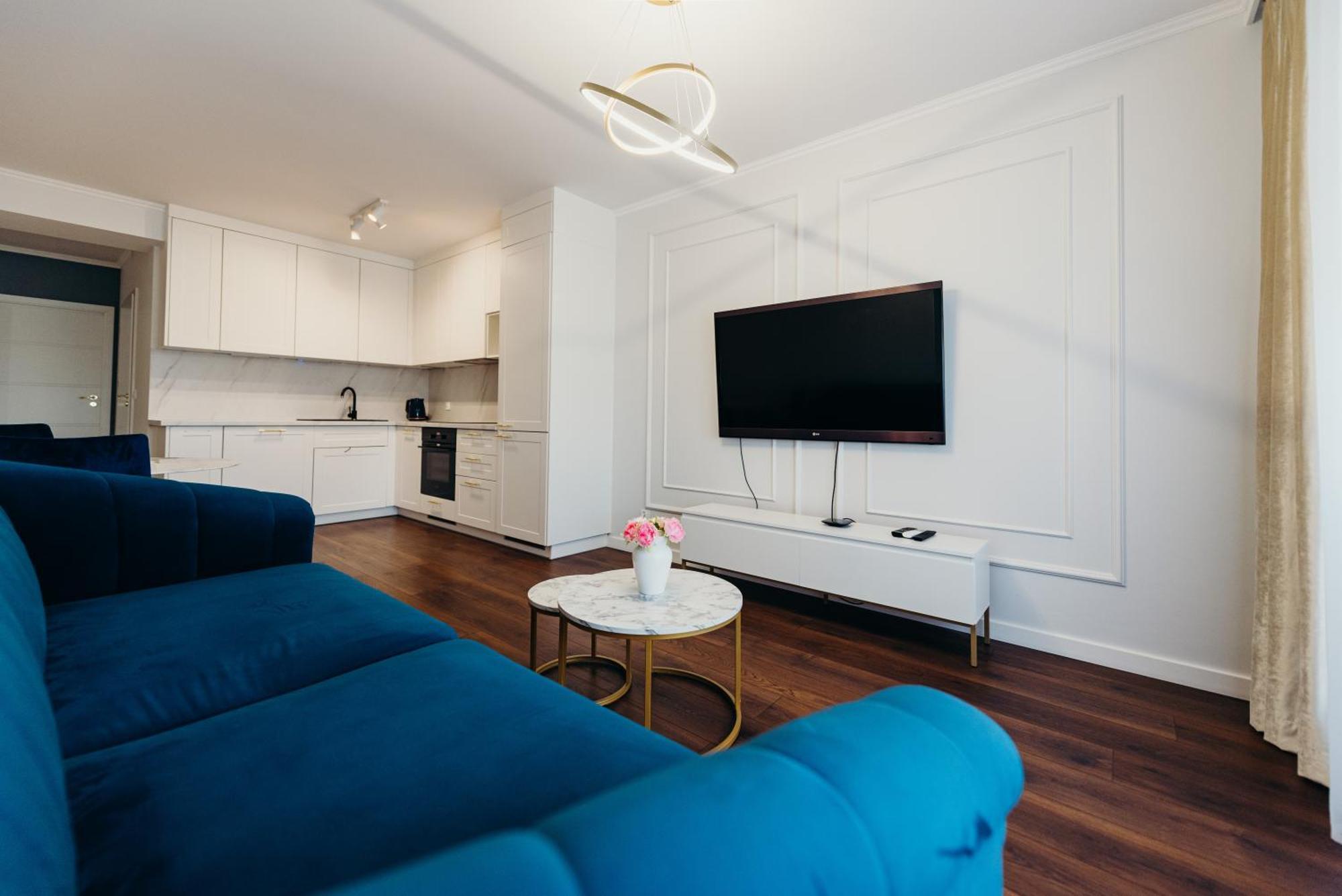 3 Bedrooms Premium Bella Blue For 8 Guests With Ac And Free Out Side Parking Rzeszow Bagian luar foto