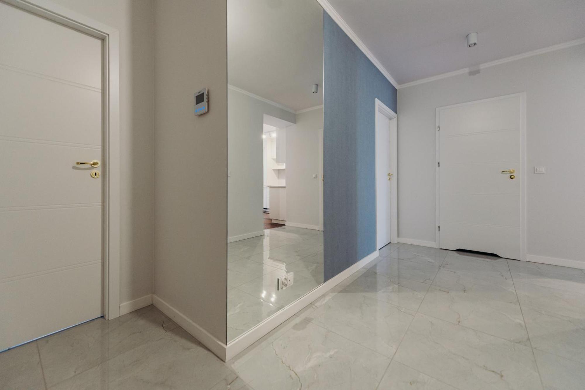 3 Bedrooms Premium Bella Blue For 8 Guests With Ac And Free Out Side Parking Rzeszow Bagian luar foto
